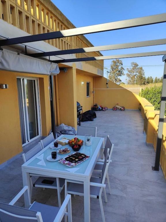 Superbe Appartement Terrasse Entierement Renove Au Bord De L'Ebre Deltebre Exterior photo